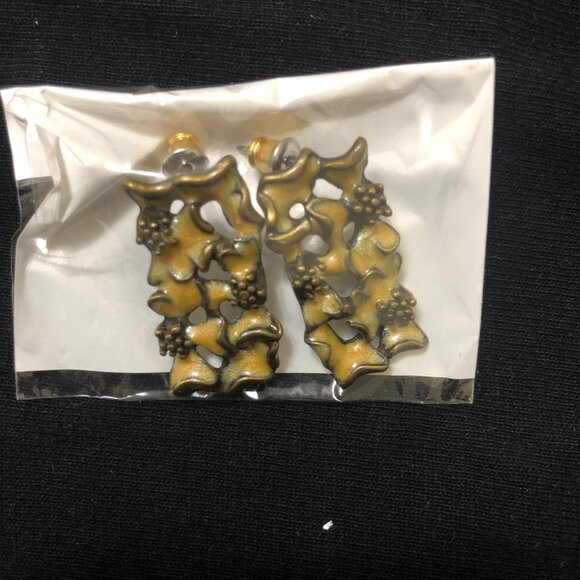 vintage style square dangling earrings jewellery - Picture 2 of 2